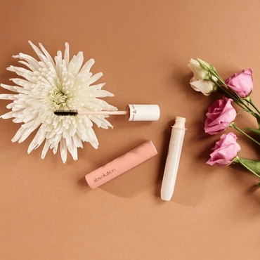 MAKE-UP
